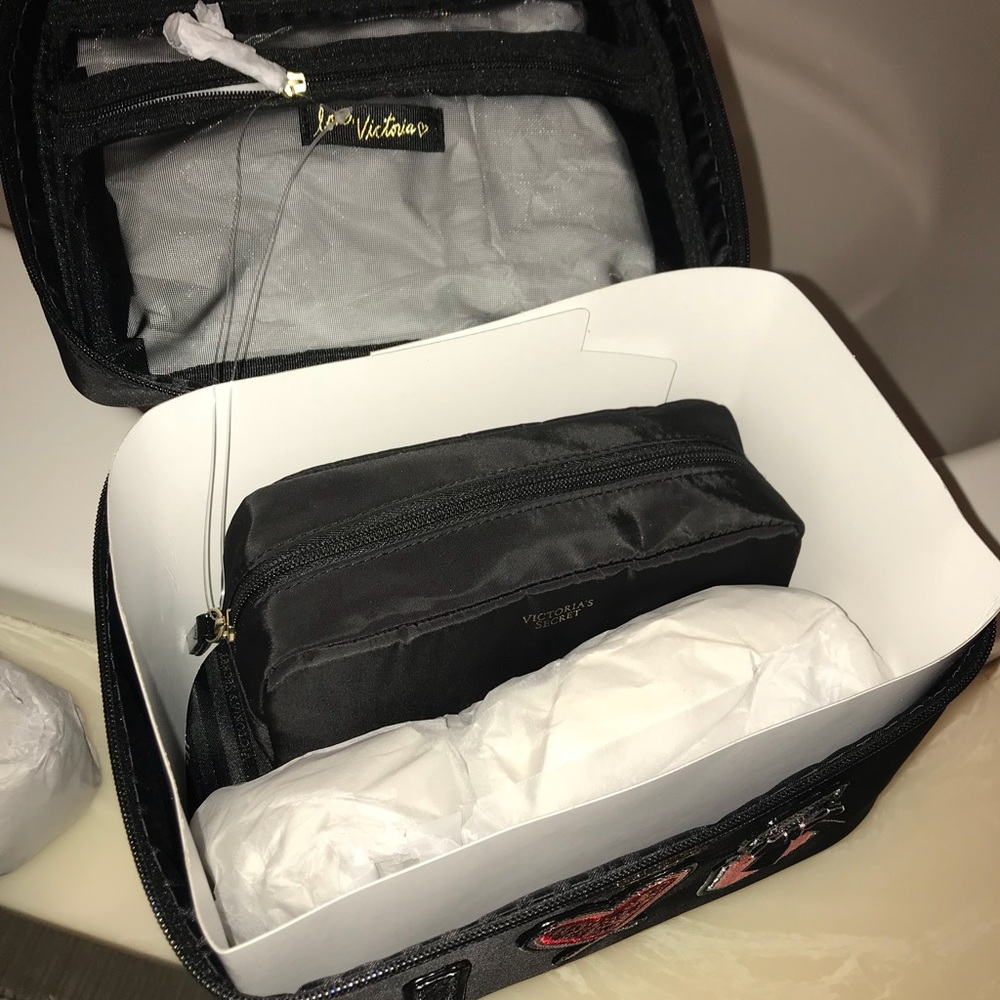 VS Travel Case - Picture 4 of 5